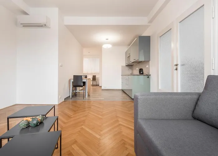 Apartment Merkur *